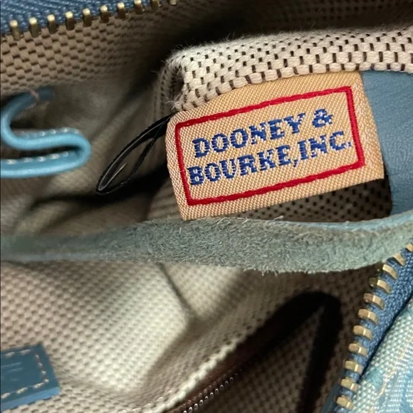 Vintage Dooney & Bourke Small Handbag - Picture 15 of 16